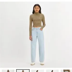 Levi Baggy Dad Jeans